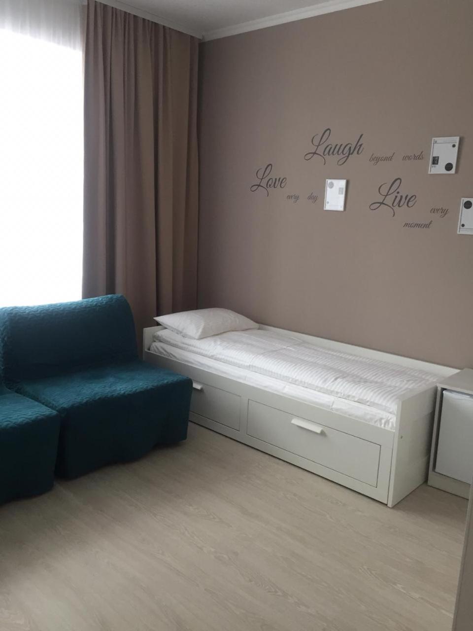 Scandi Hotel Makinsk Buitenkant foto